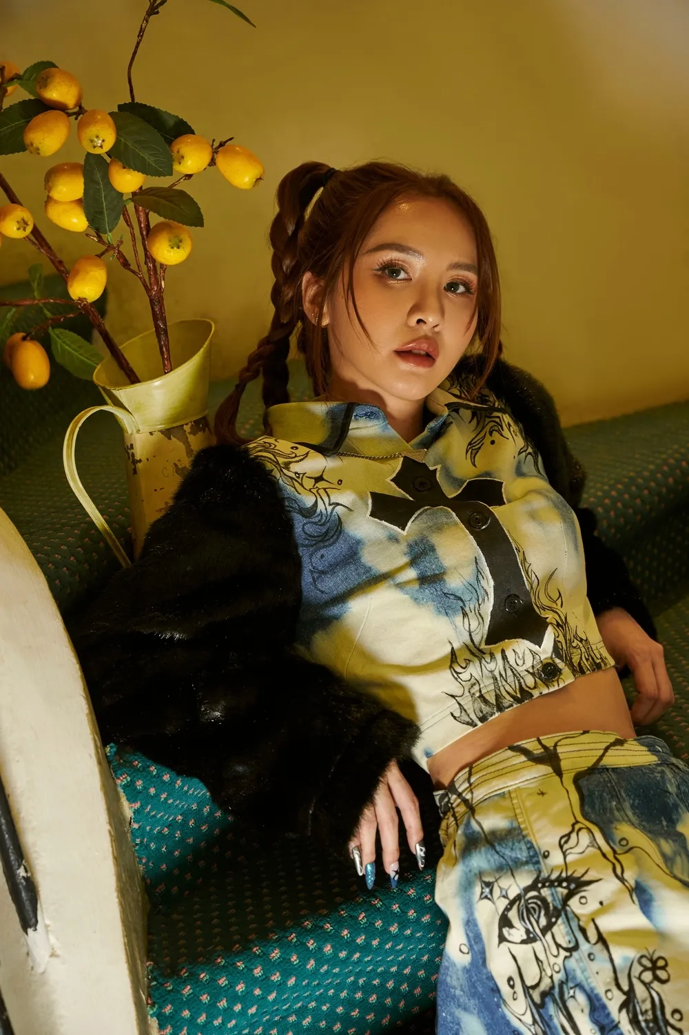 Hot streamer với lượng fan khủng Ngân Sát Thủ