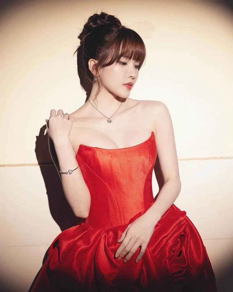 Bật mí Thiều Bảo Trâm ngày/nơi sinh chuẩn nhất