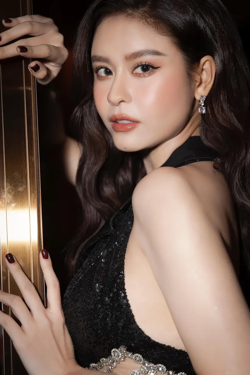 Top trending với các bài hát trong Trương Quỳnh Anh