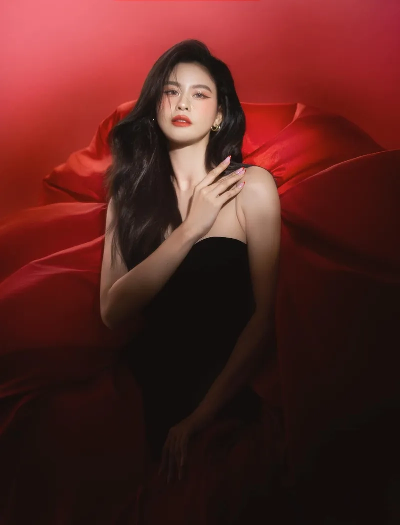 Nhiều người thắc mắc Trương Quỳnh Anh sinh năm bao nhiêu