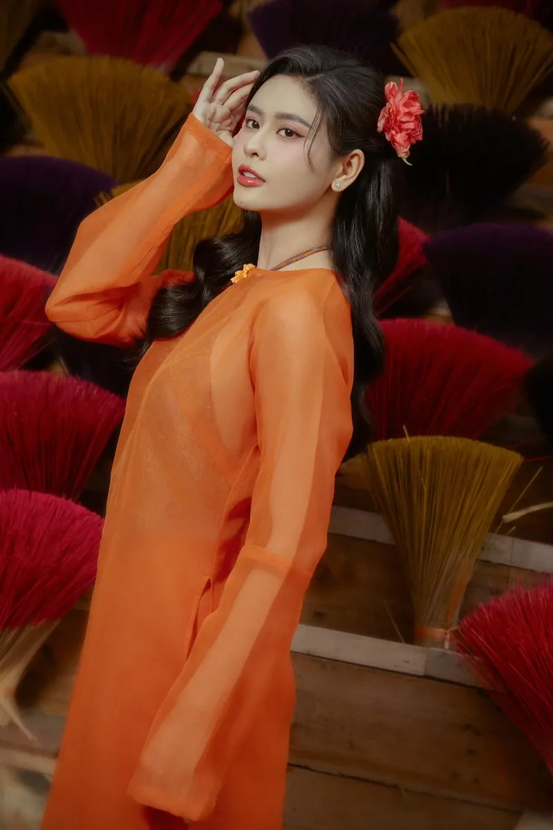 Fan tìm kiếm thông tin về Trương Quỳnh Anh chiều cao