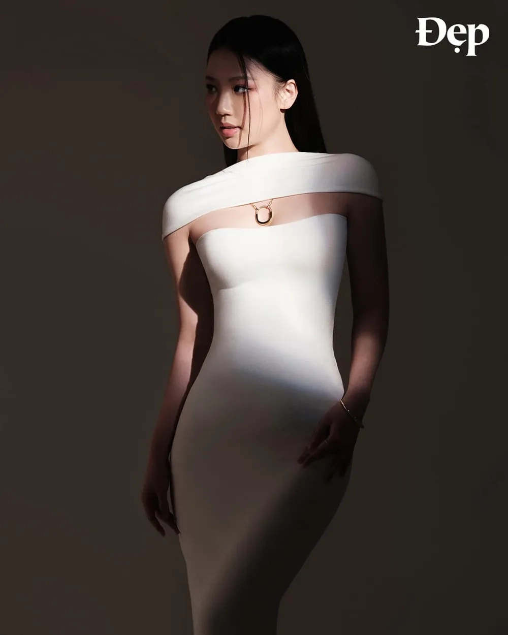 Truy cập kênh chính thức Amee official