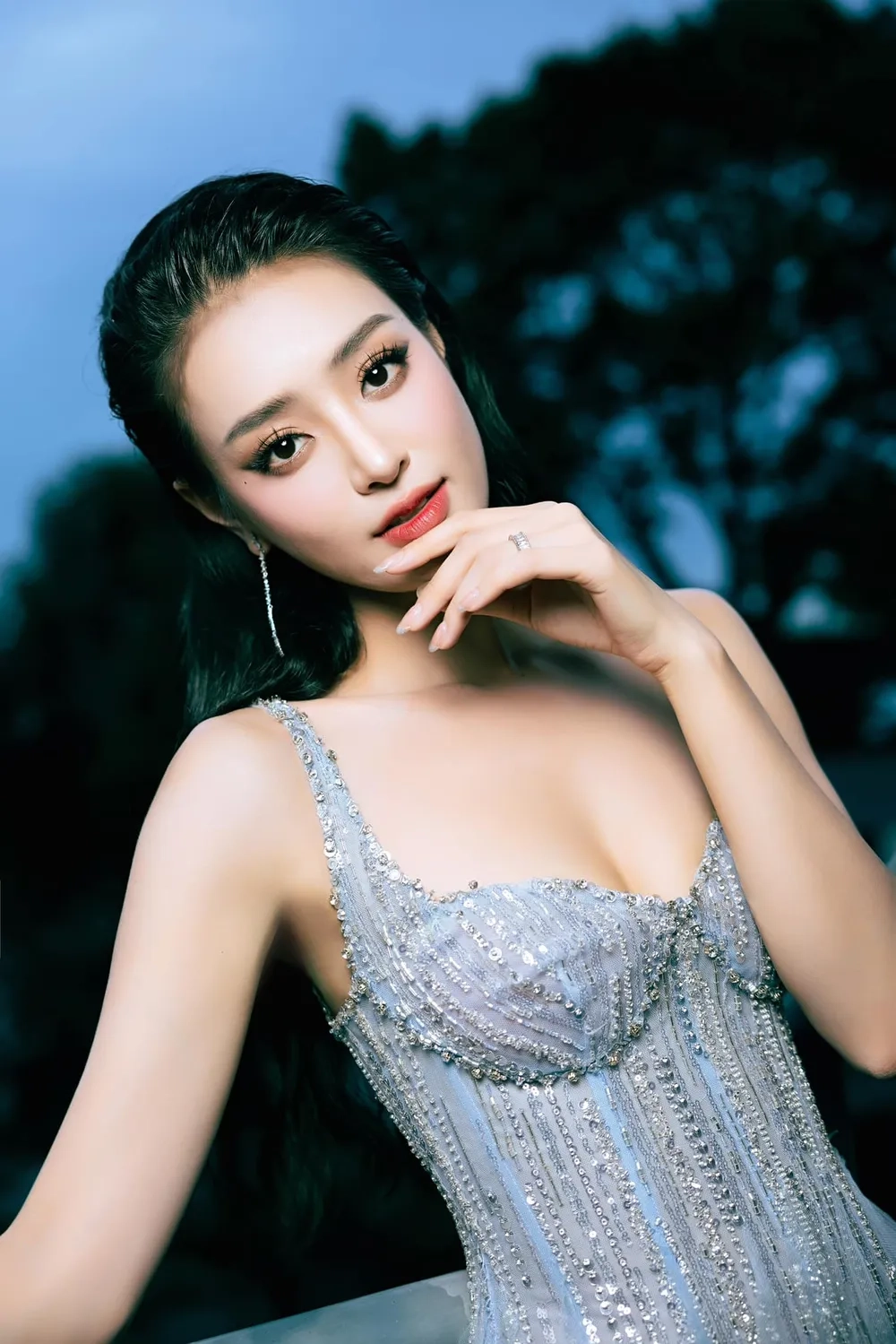 Nhiều người tò mò Bùi Khánh Linh cao bao nhiêu