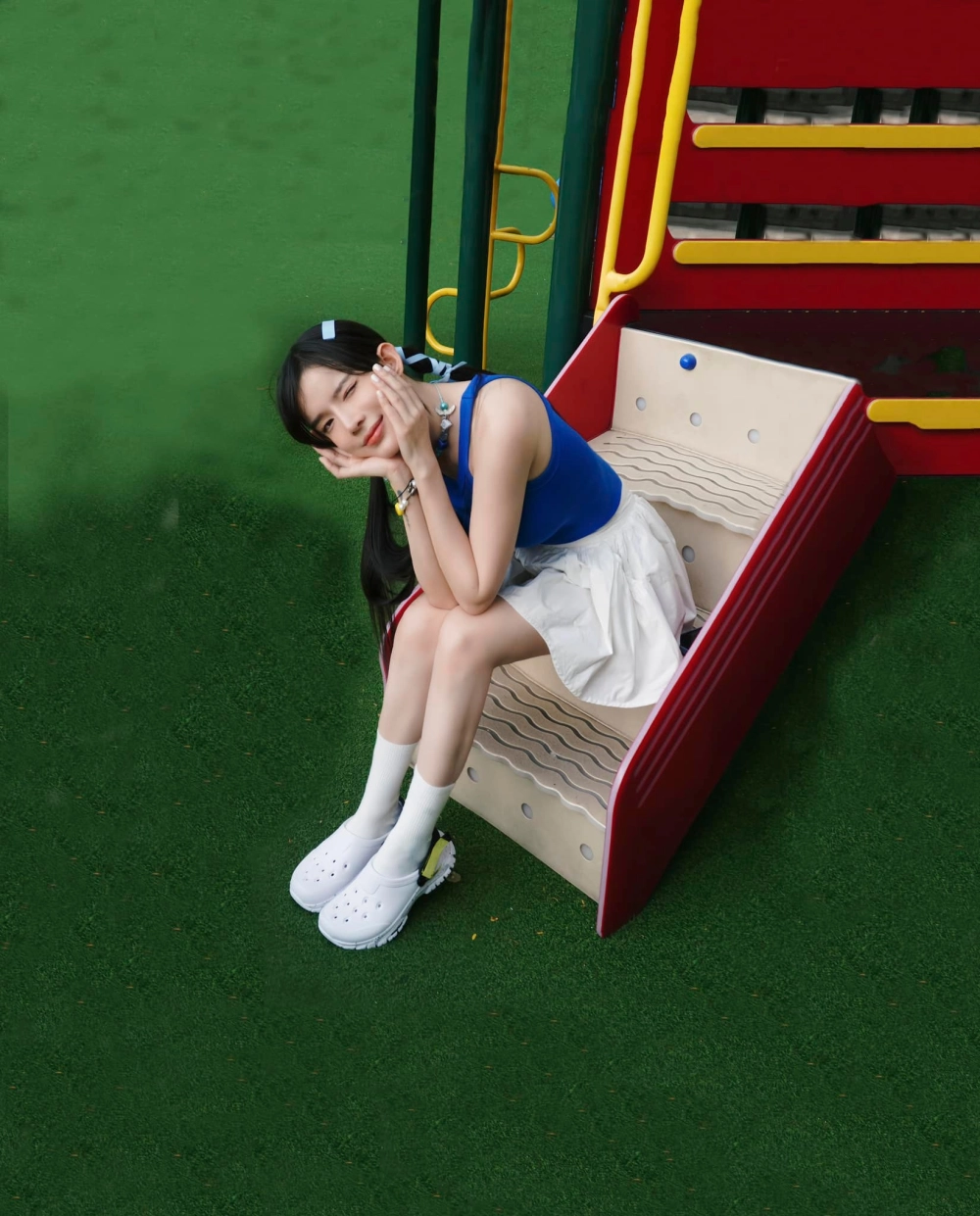 Phản ứng trái chiều về ca sĩ LyLy phẫu thuật thẩm mỹ