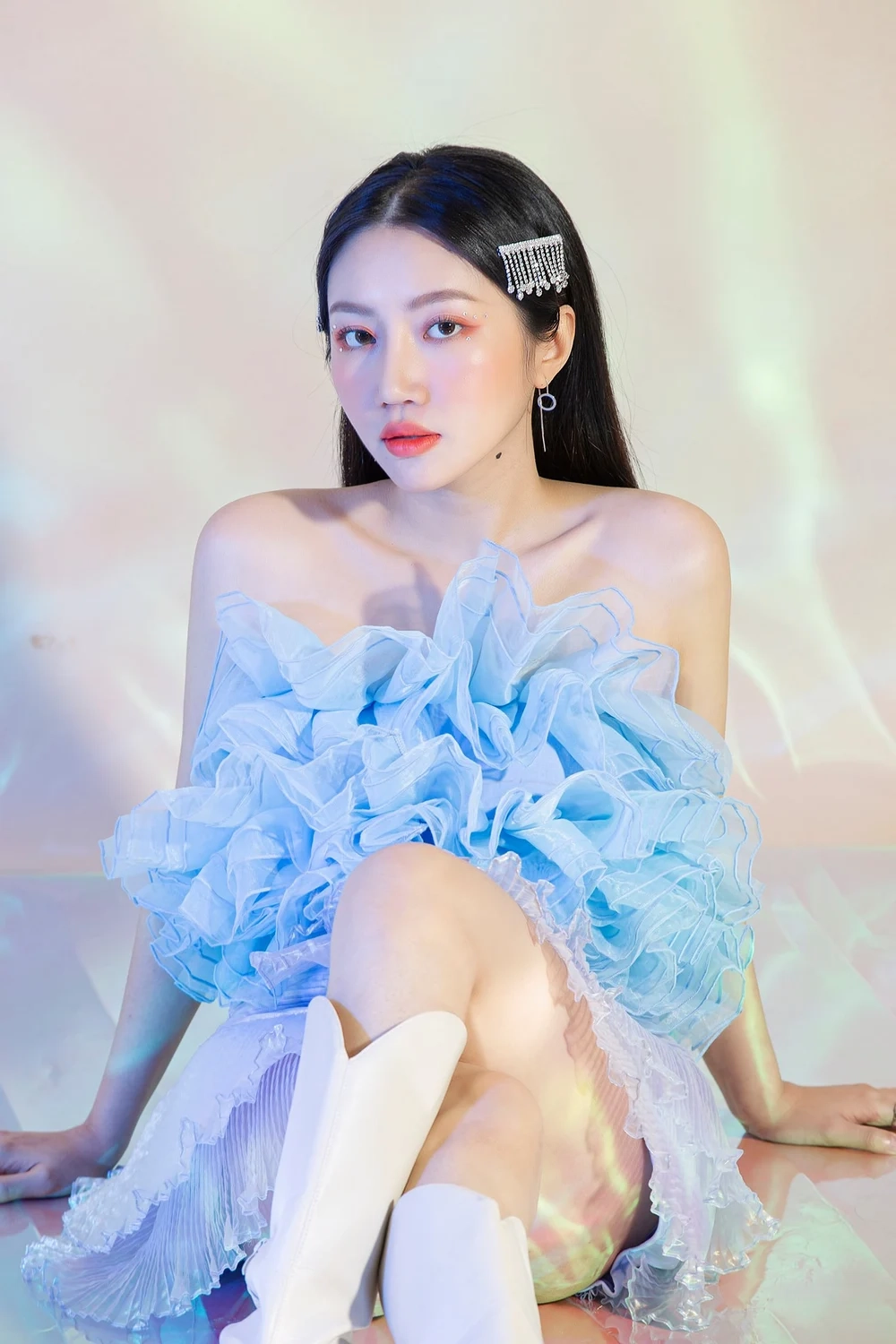 Cùng khám phá các bài hát trong Orange ca sĩ nổi bật nhất