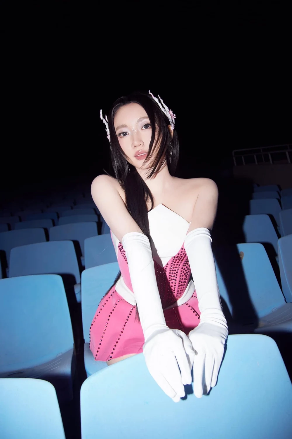 Nổi bật sau chương trình Orange ca sĩ mặt nạ