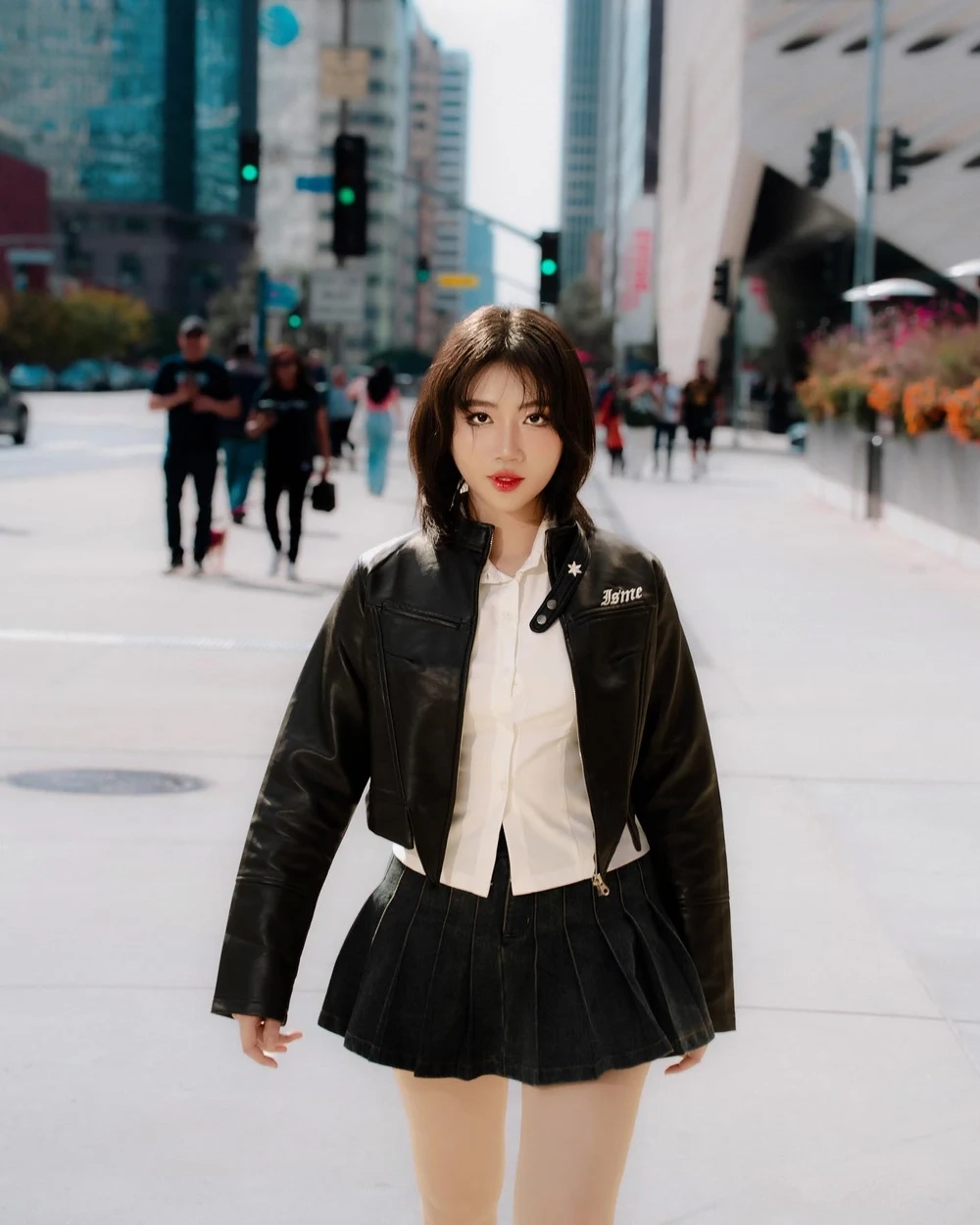 Bất ngờ với độ tuổi thật ca sĩ Orange bao nhiêu tuổi