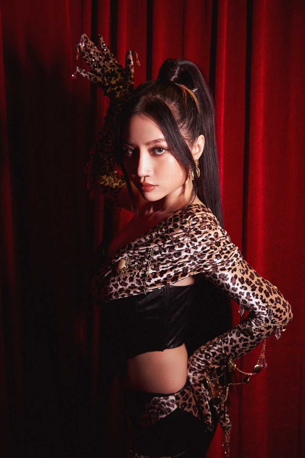 Nhiều người tò mò ca sĩ Orange quê ở đâu