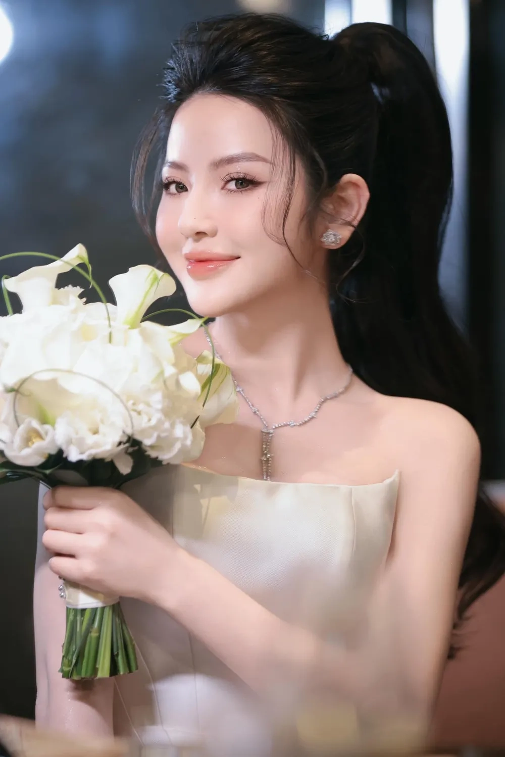 Ảnh hiếm thời nhỏ của Chu Thanh Huyền ngày xưa