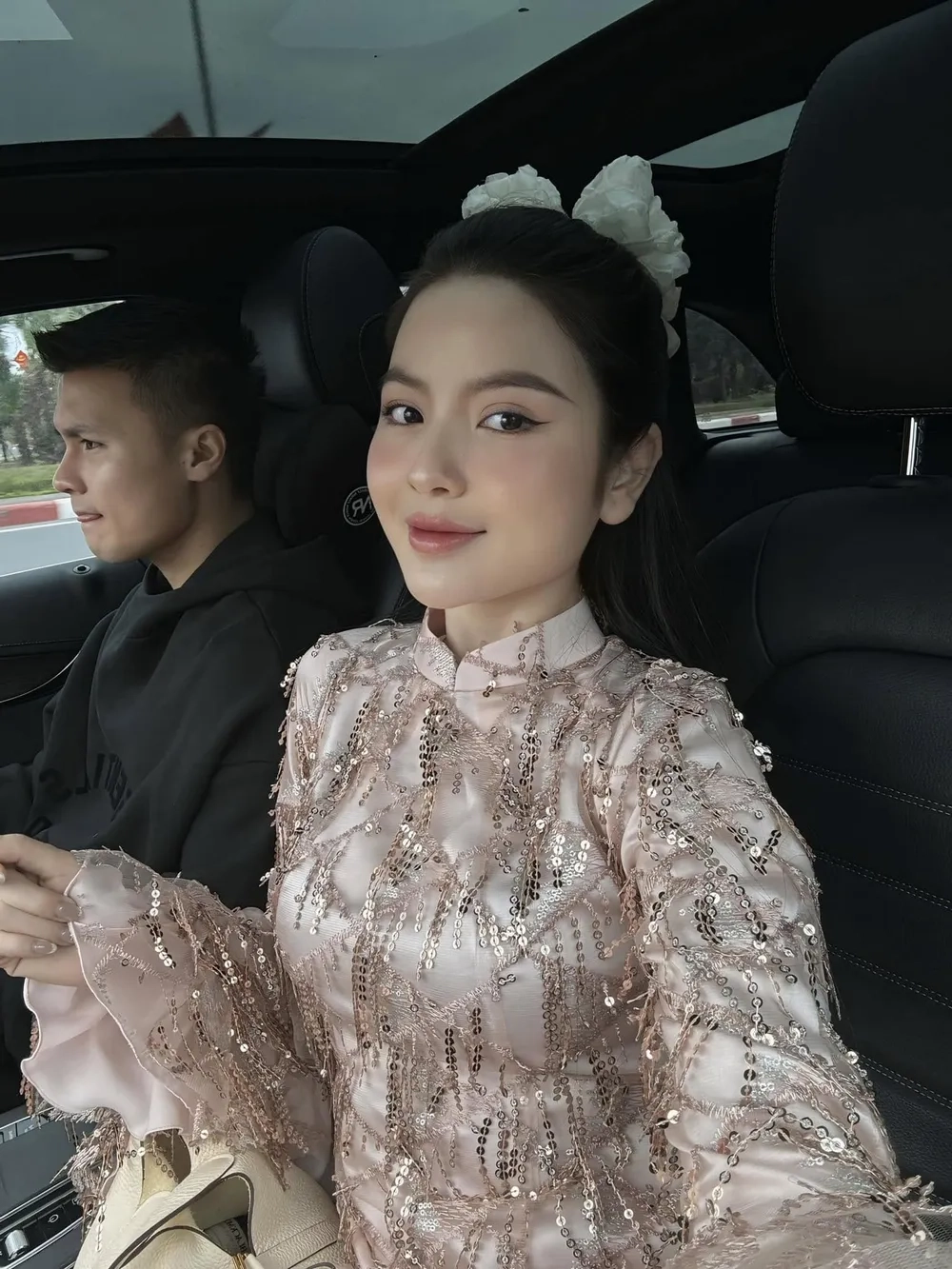 Bạn có biết chiều cao Chu Thanh Huyền chính xác