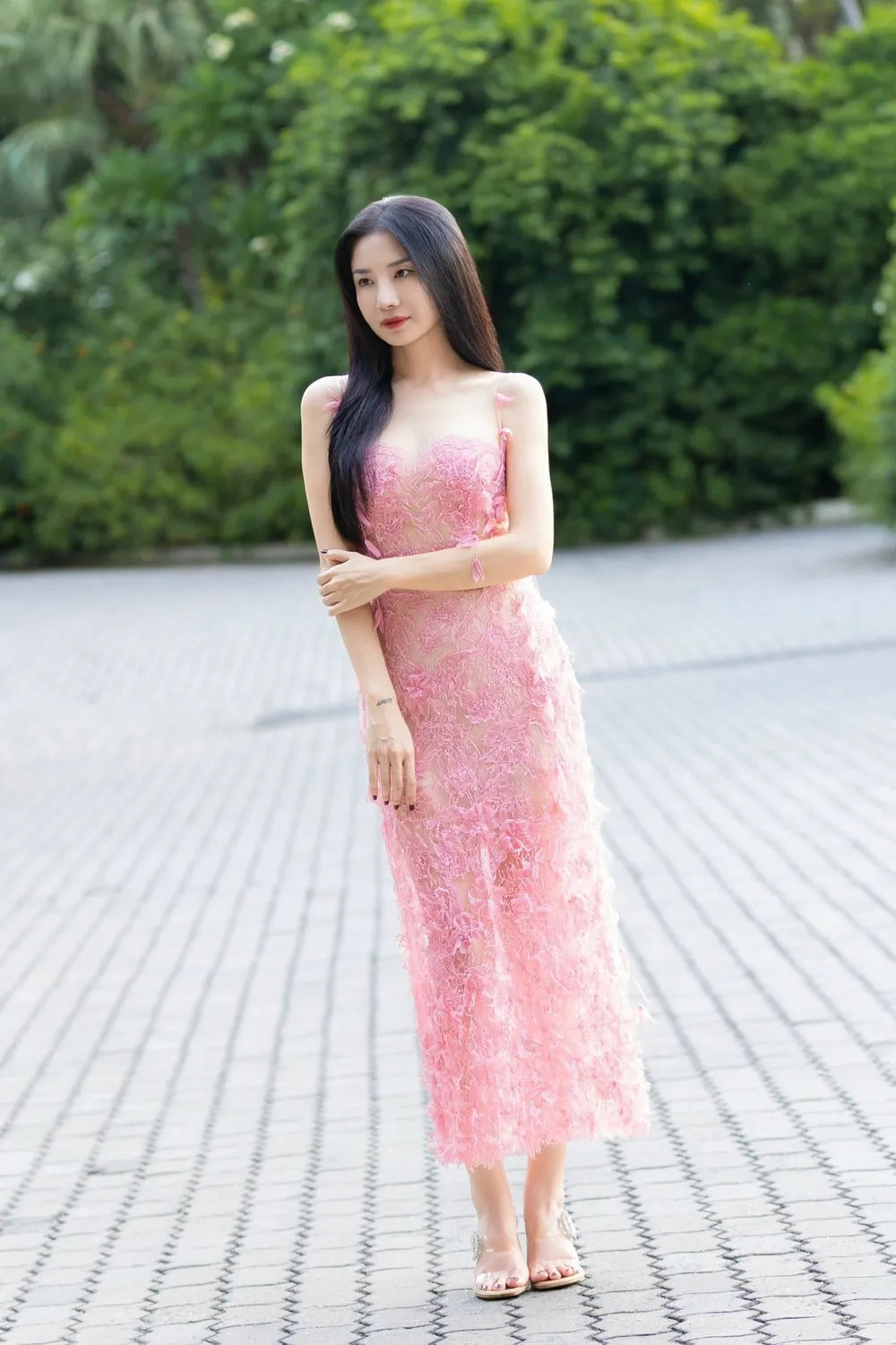 Màn thể hiện nổi bật trong diễn viên Minh Khuê trong Lật mặt 7