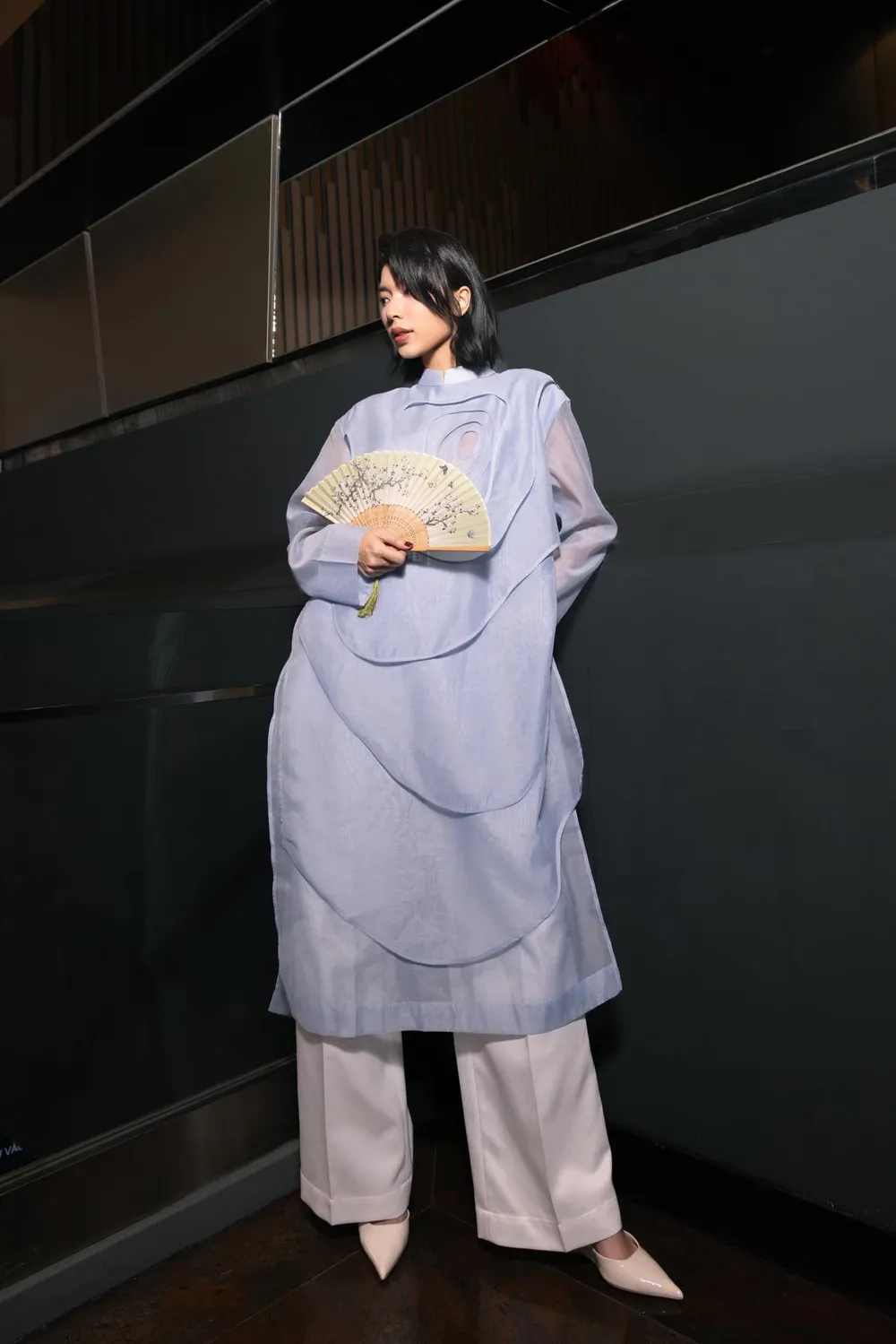 Tìm hiểu chi tiết Đồng Ánh Quỳnh chiều cao