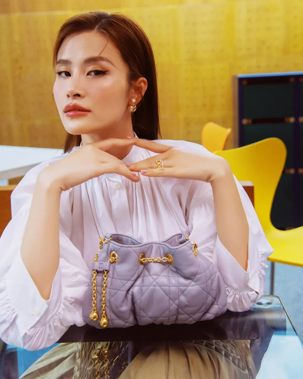 Hé lộ tuổi thật của Đông Nhi sinh năm bao nhiêu