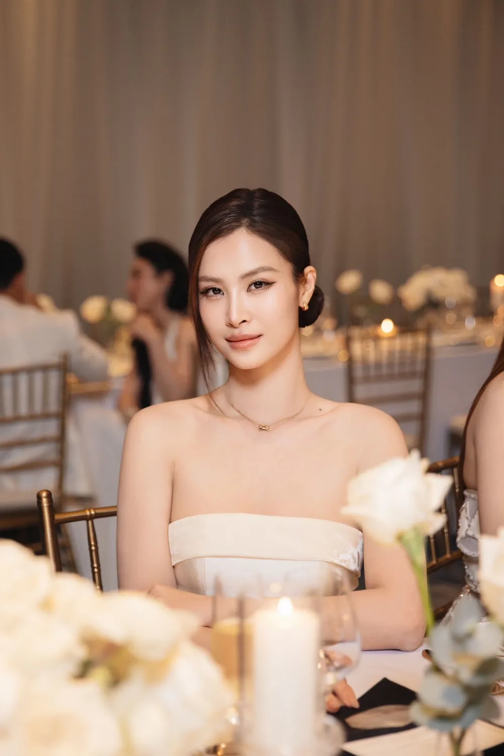 Ca khúc đậm chất nữ tính Đông Nhi Lắng nghe tim em