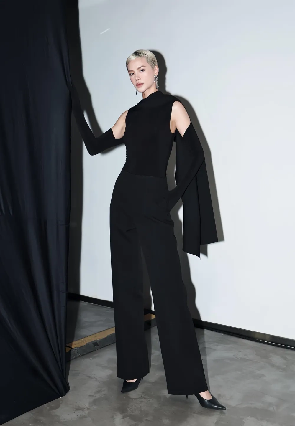 Đỉnh cao kỹ năng trình diễn Hà Kino catwalk