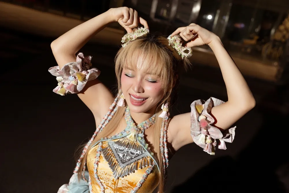 Vai diễn khiến fan bất ngờ trong phim của Han Sara