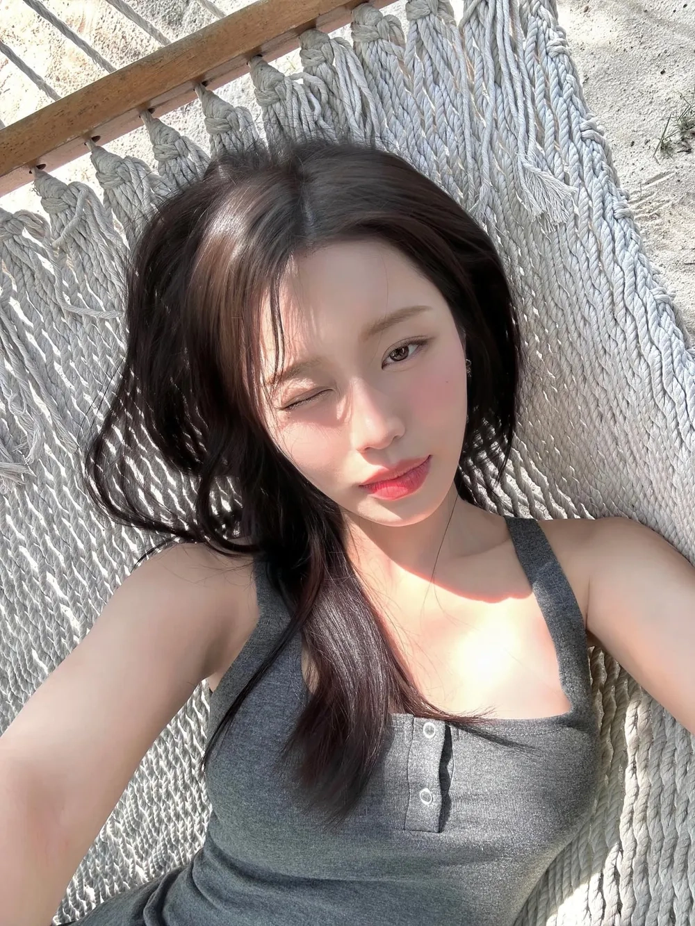 Giọng hát đặc biệt từ ca sĩ Han Sara