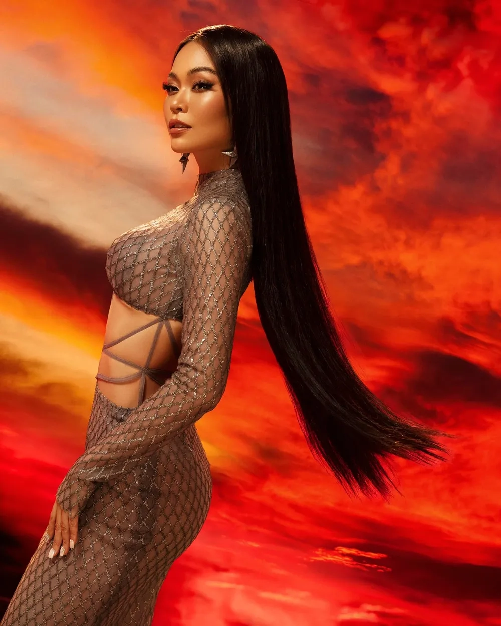 Hành trình vươn lên của siêu mẫu Mâu Thủy