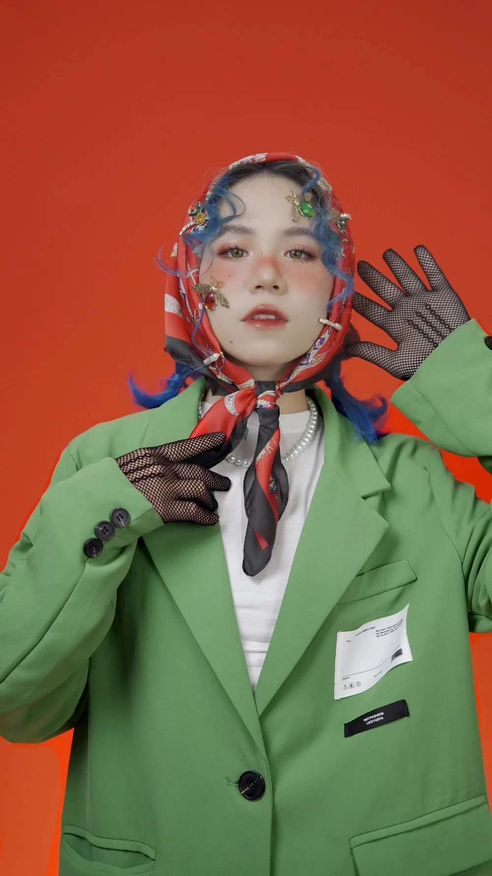 Hài hước và đáng yêu trong phim chị Mèo Simmy