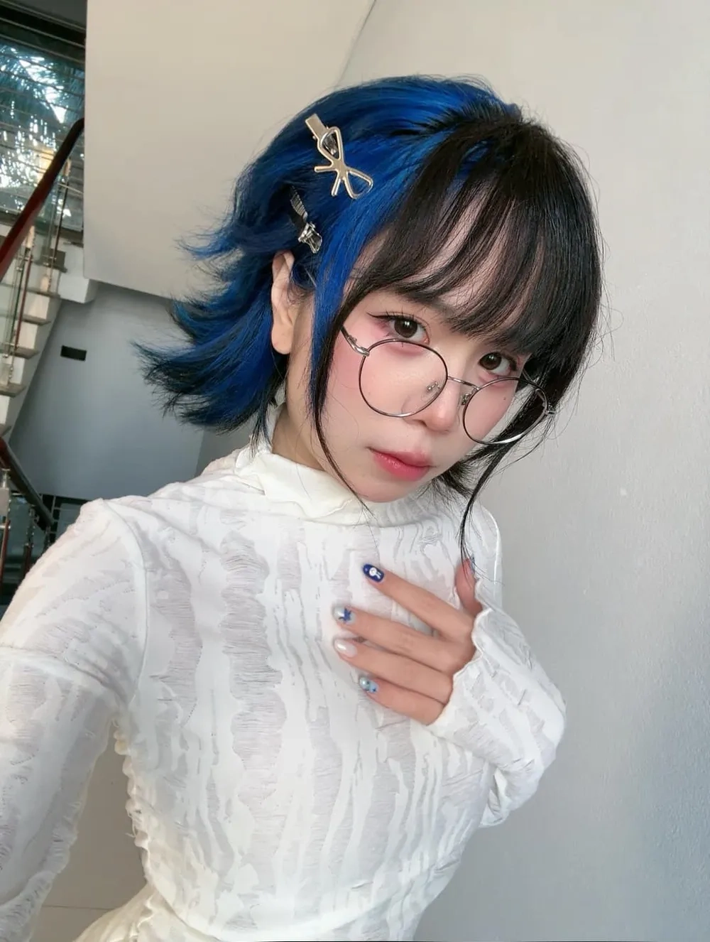 Fan lo lắng hỏi Mèo Simmy mất tích ở đâu