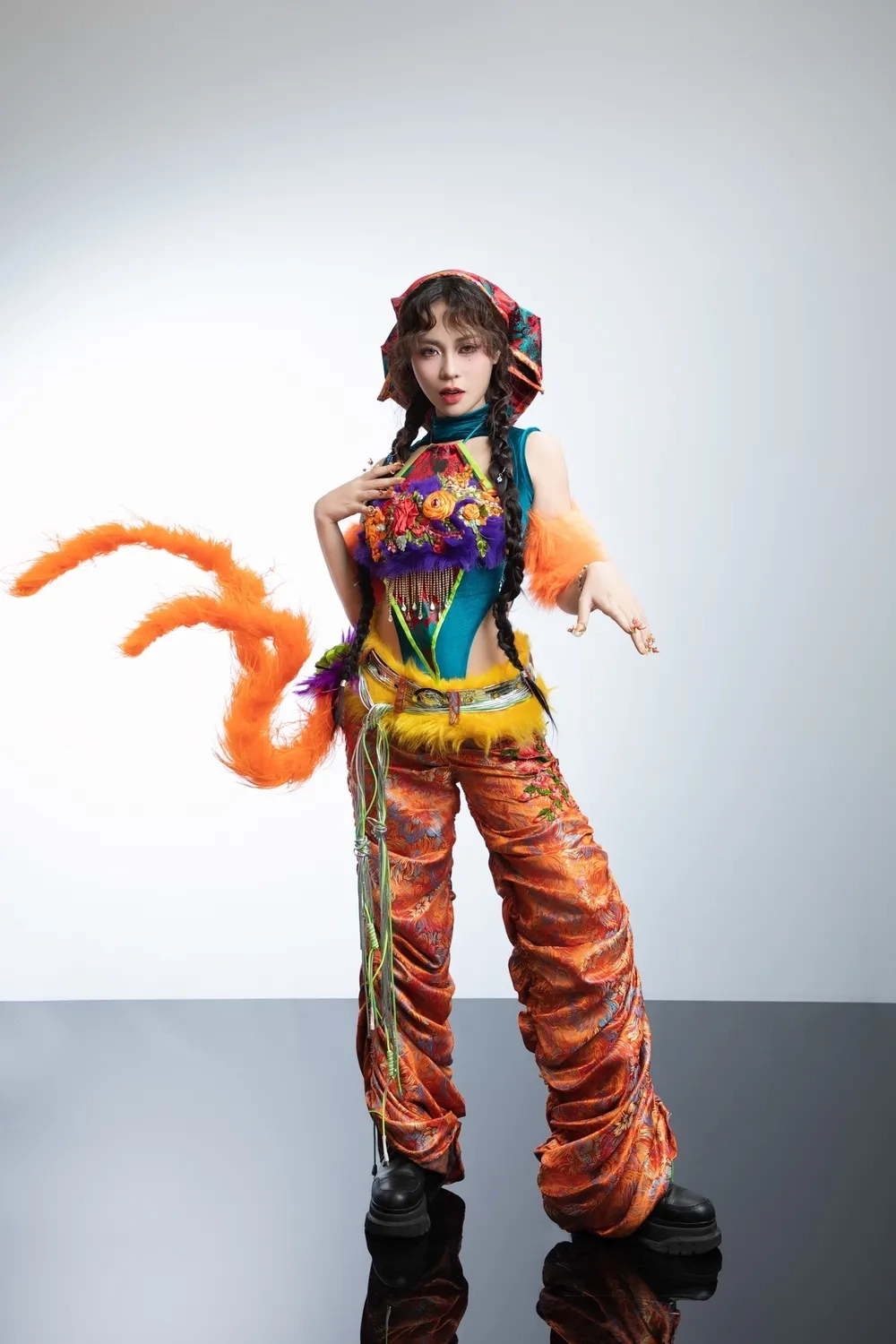 Visual chất phát ngất từ hình MisThy