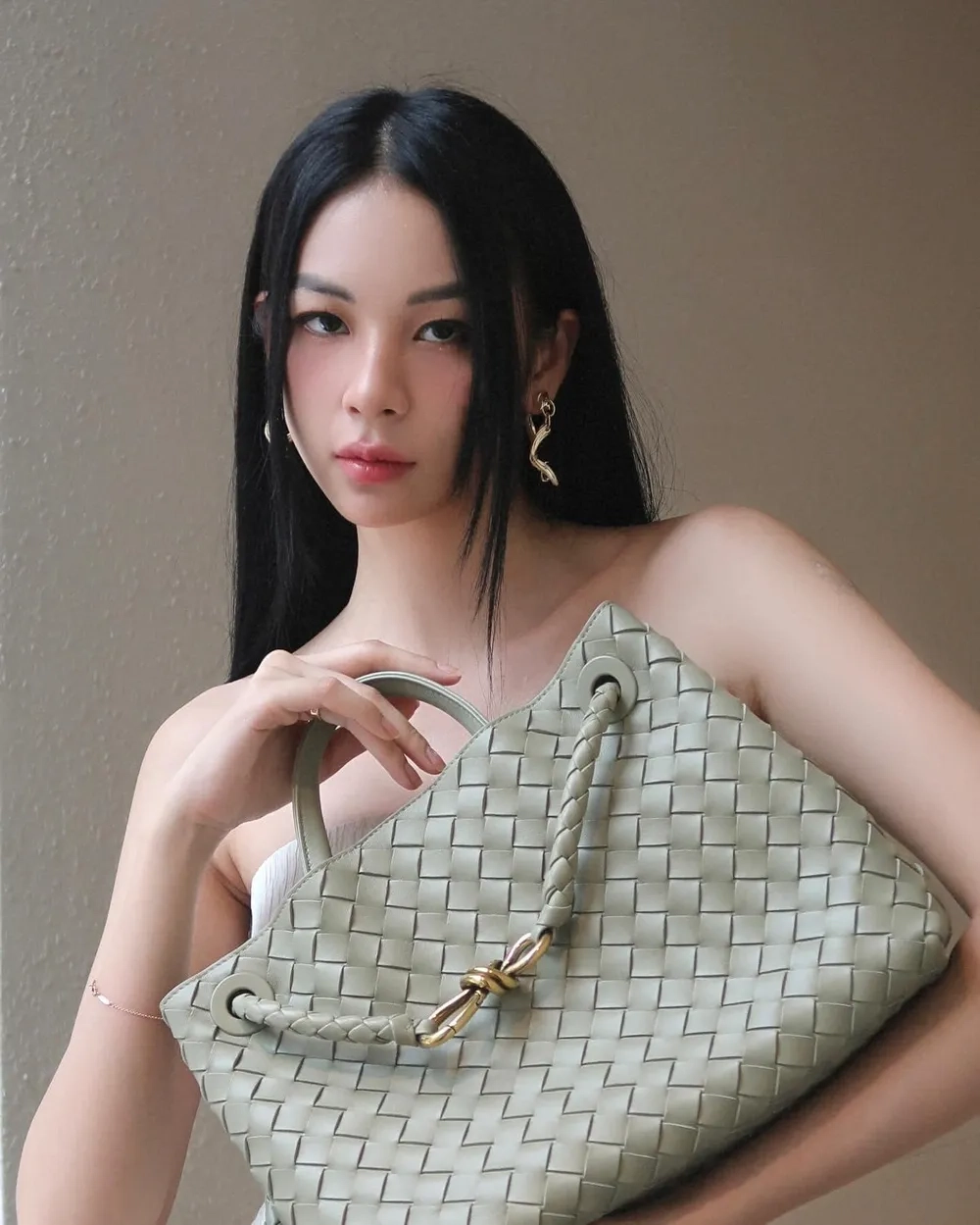 Loạt ca khúc karaoke dễ hát Phí Phương Anh karaoke