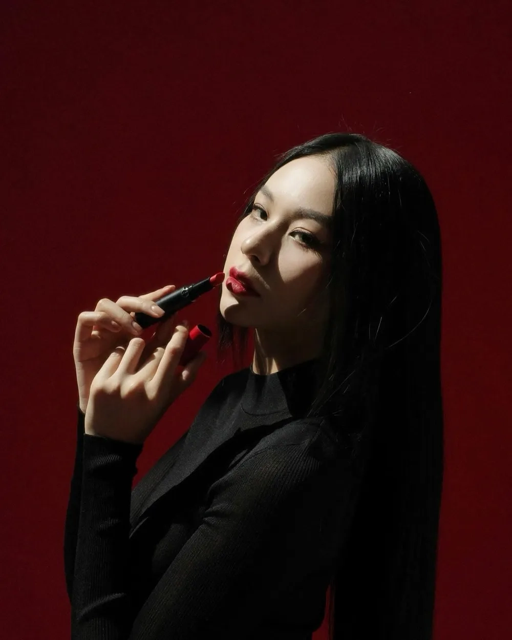 Khám phá các bản hit đặc sắc bài hát của Phí Phương Anh