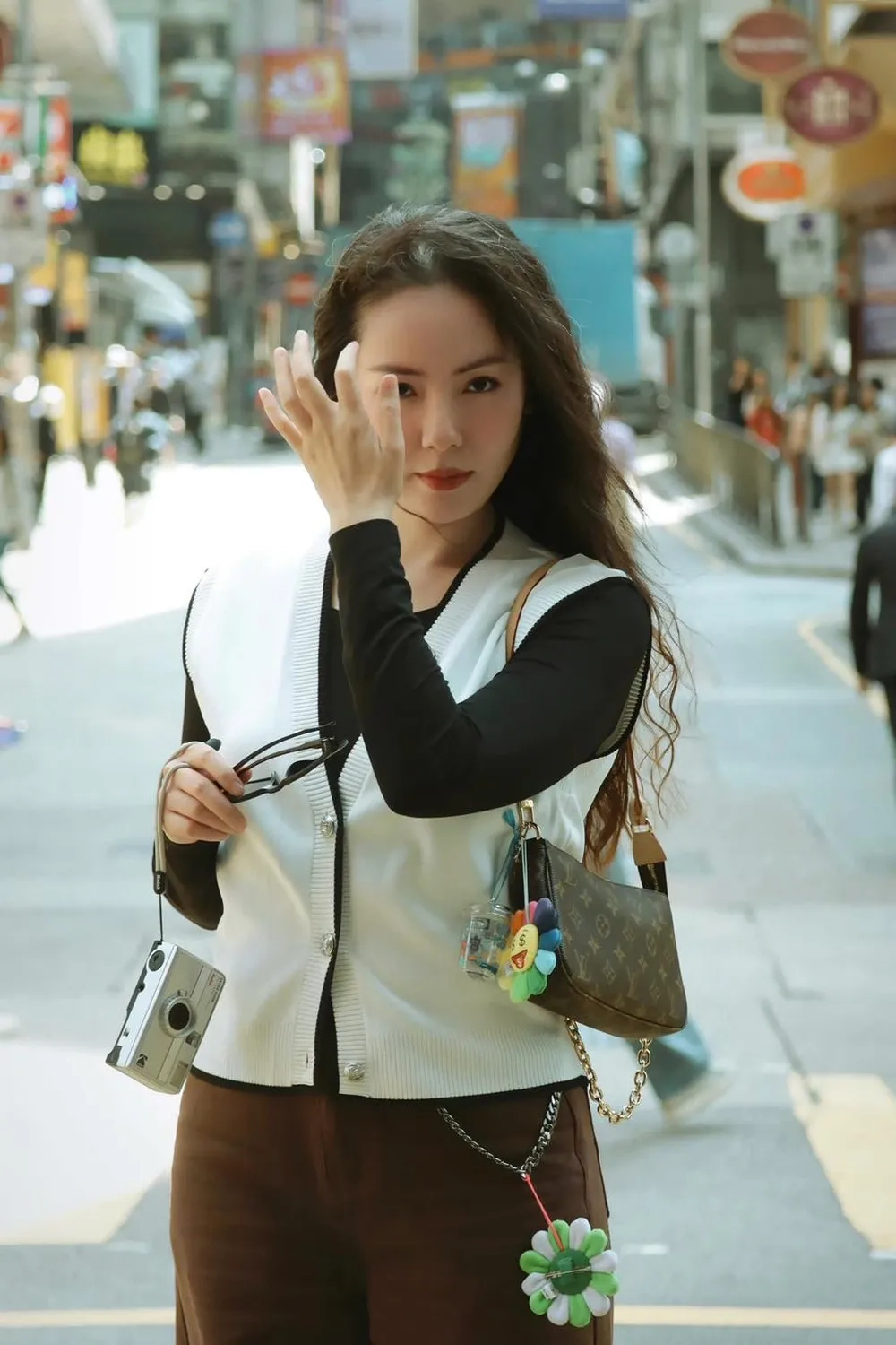 Khơi dậy tuổi xuân với Phương Linh xuân thì lyrics