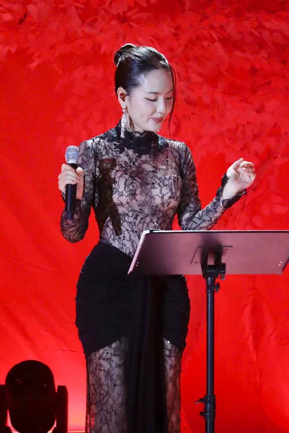 Sự thật phía sau tin đồn Phương Linh bị đánh ghen