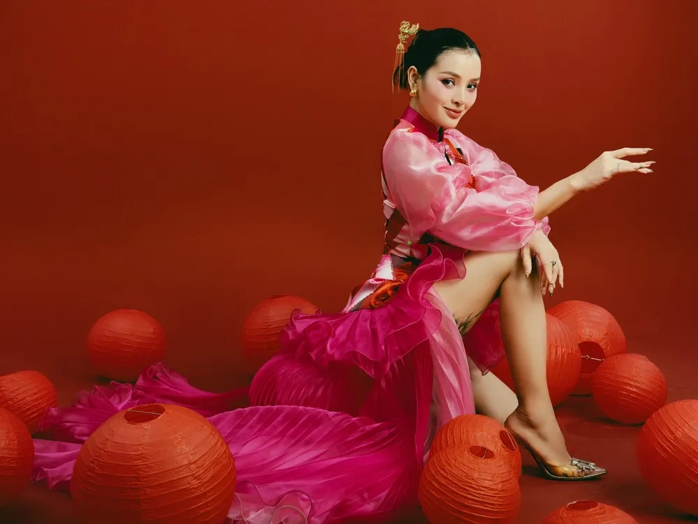 Câu chuyện cảm động từ phim Tình yêu tìm lại Phương Trinh Jolie