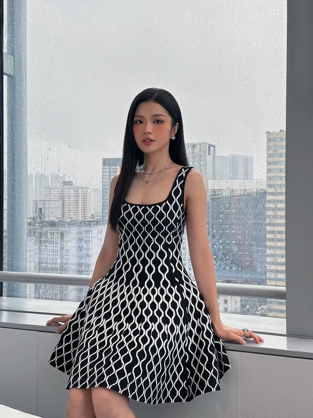 Nghe ngay lời bài hát Suni Hạ Linh cảm nắng cực viral