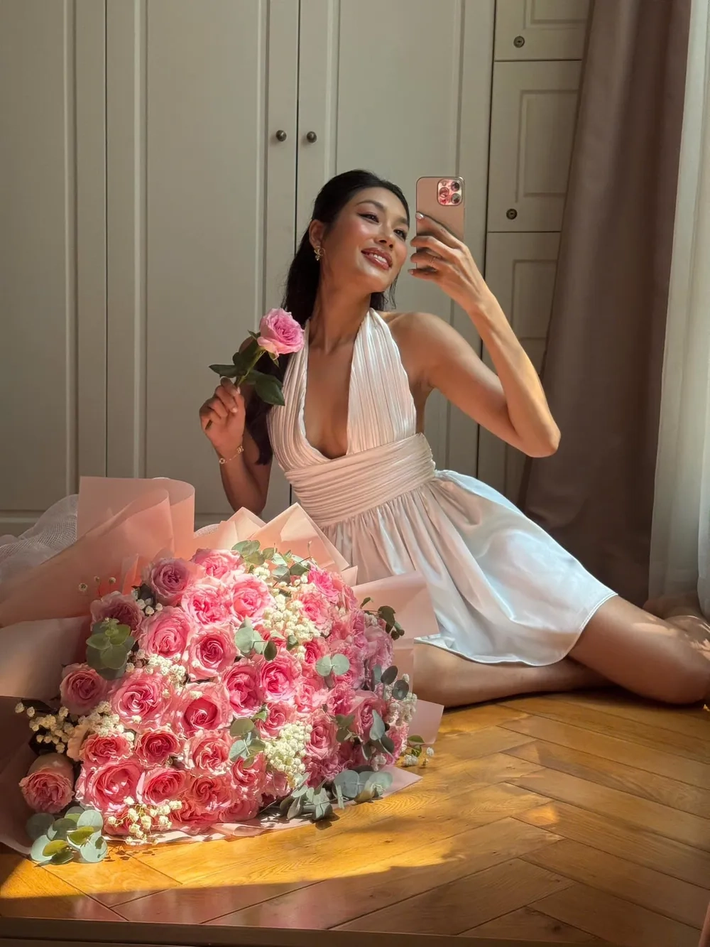 Theo dõi ngay Thảo Nhi Lê Instagram