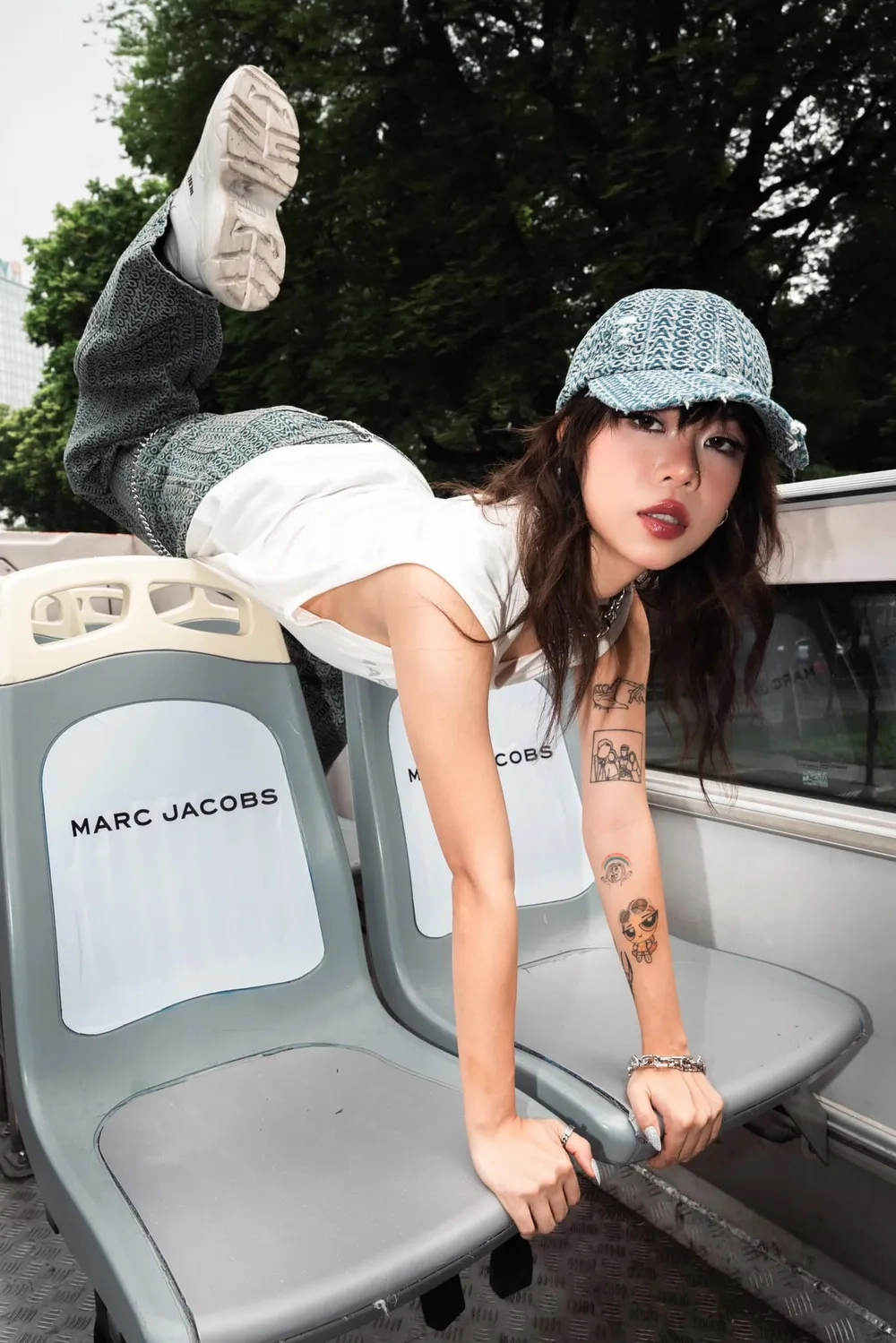 Bạn biết Tlinh sinh năm bao nhiêu chưa