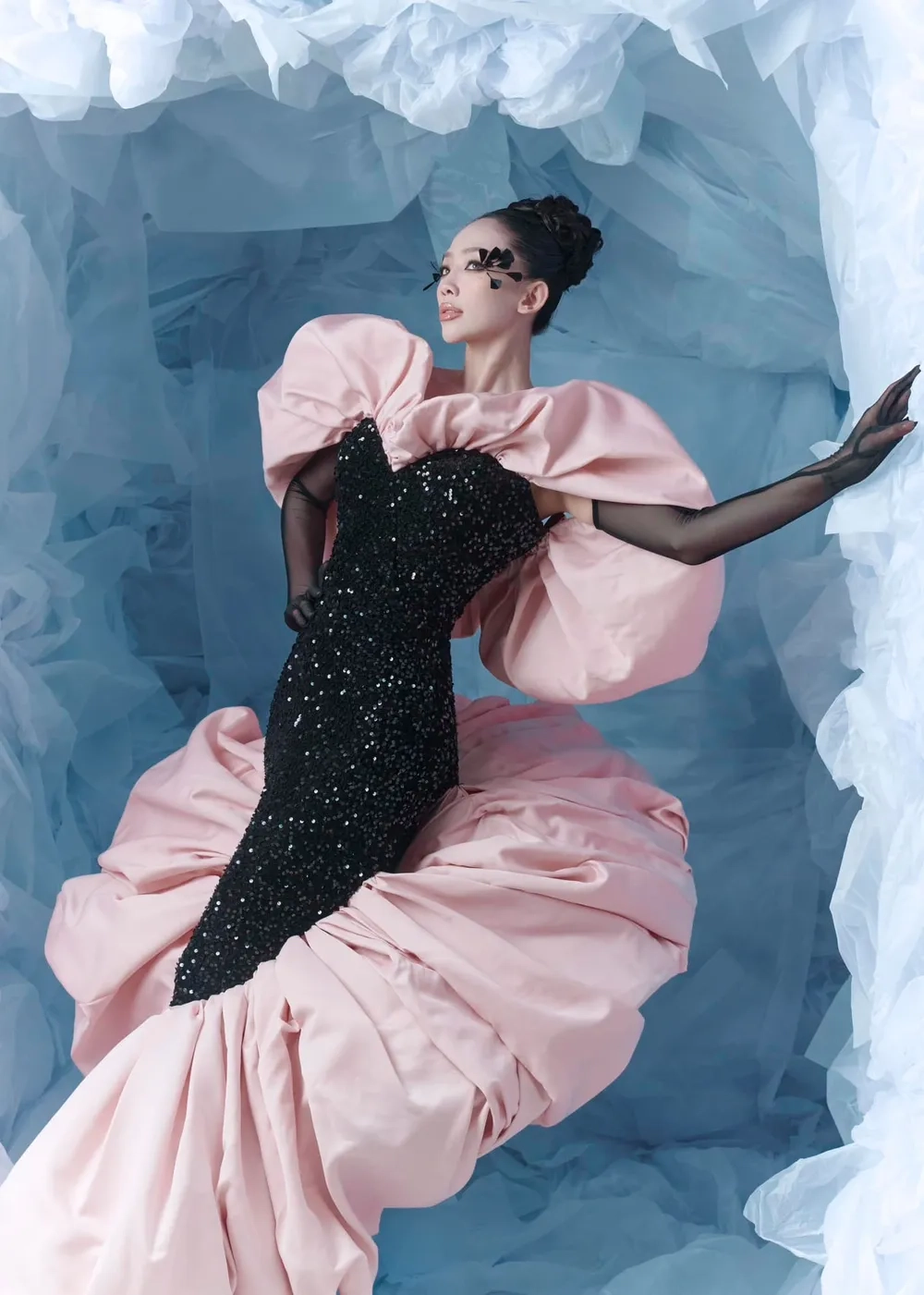 Cùng hát theo giai điệu Tóc Tiên karaoke