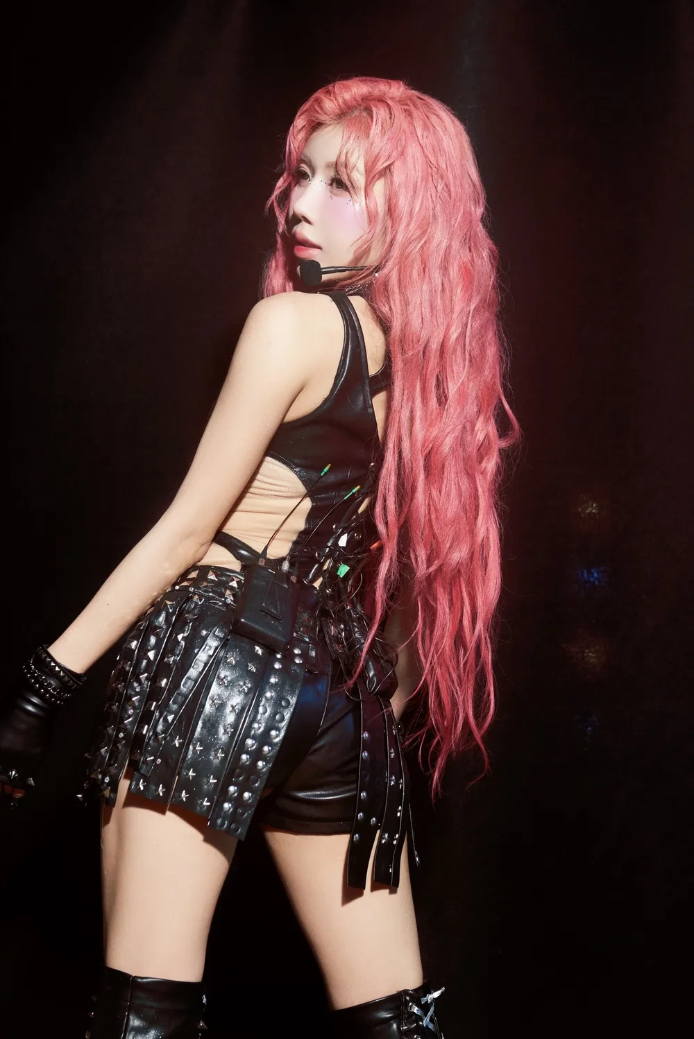 Sức hút khó cưỡng của Chị đẹp Trang Pháp