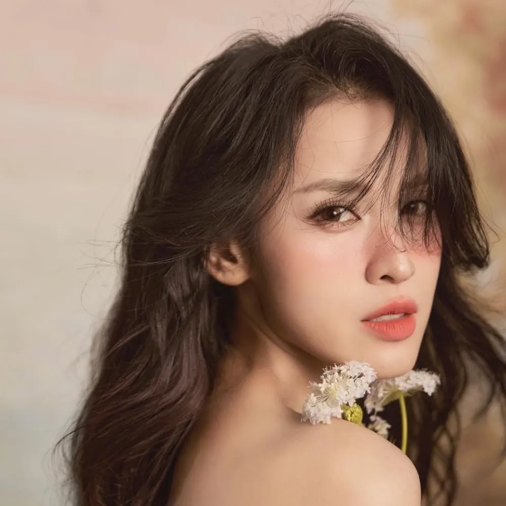 Tiểu sử đầy đủ và sự nghiệp của tiểu sử diễn viên Tú Vi