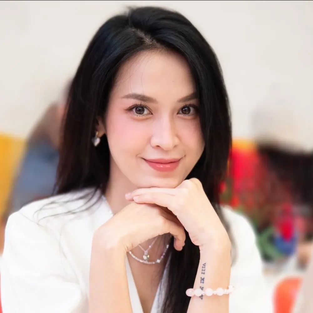 Bí mật tuổi thật của diễn viên Tú Vi bao nhiêu tuổi