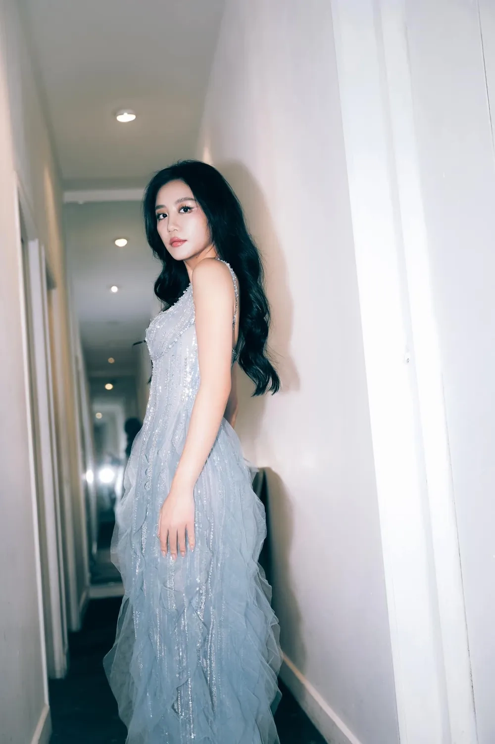 Gắn liền với kênh YouTube Văn Mai Hương Mây Lang Thang