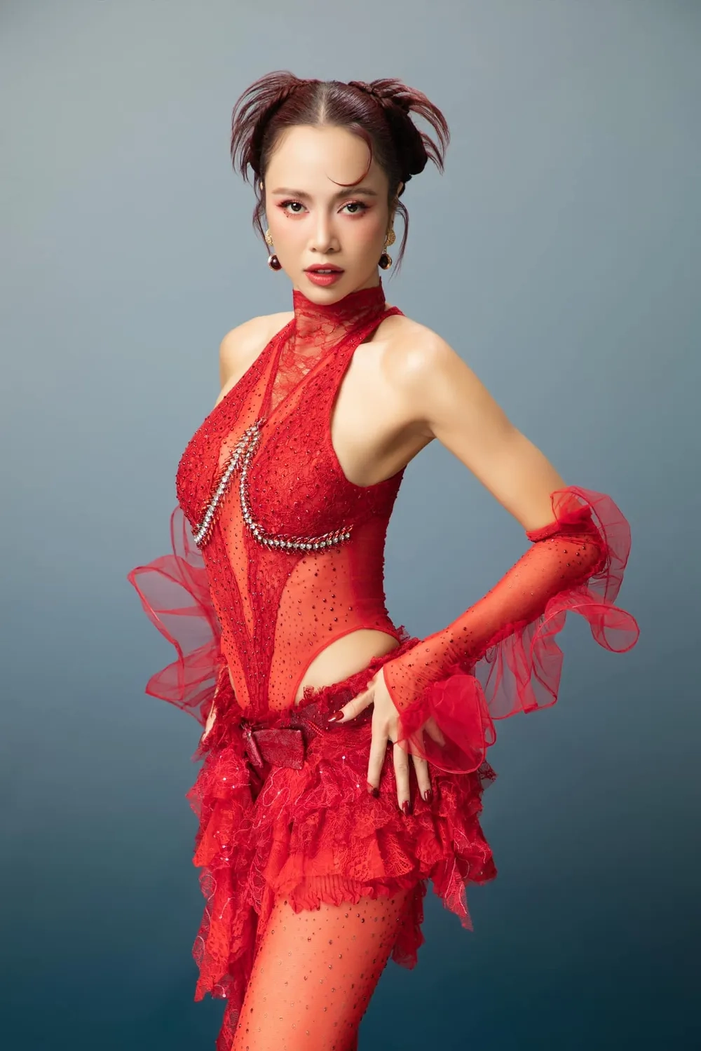 Phong cách đỉnh cao của chị đẹp Vũ Ngọc Anh