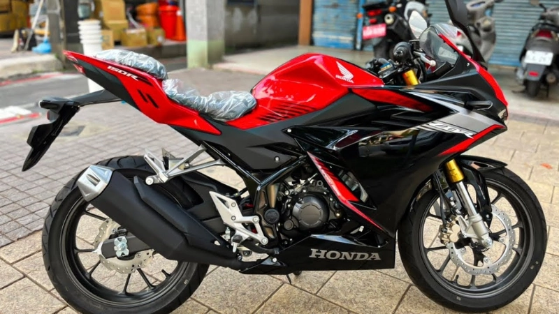 Bảng giá xe Honda CBR150R