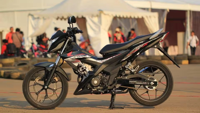 Bảng giá xe Honda Sonic 150R