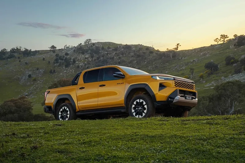 Hình ảnh Toyota Hilux 2026 bền bỉ chuẩn bán tải hiện đại