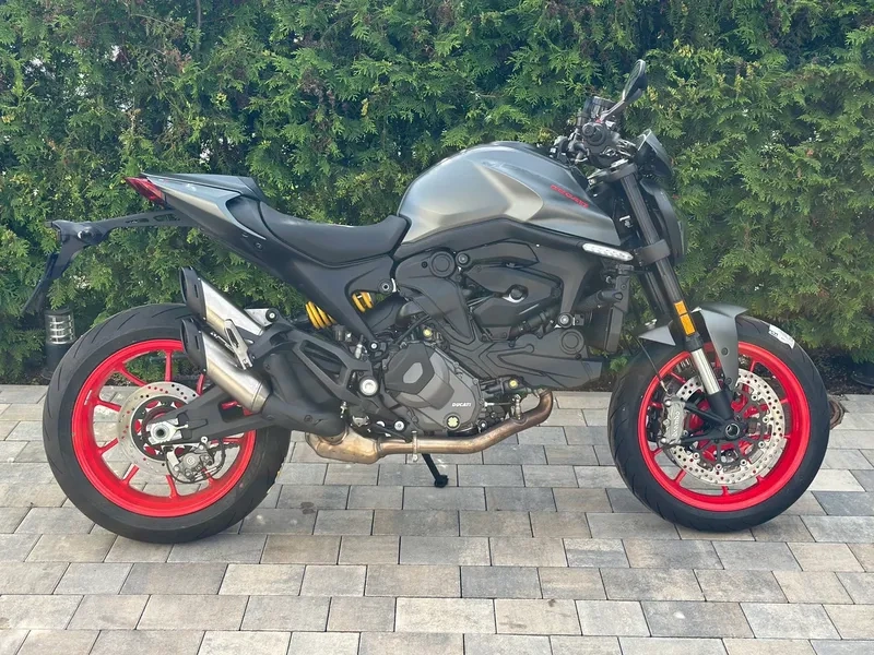 Cập nhật ducati monster+ 2026 giá lăn bánh mới nhất 2026