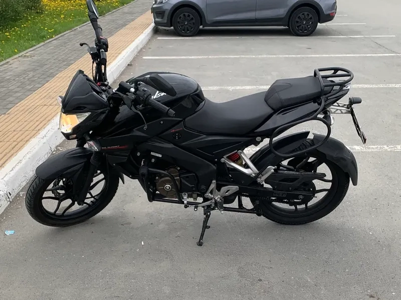 Ưu nhược điểm bajaj pulsar 150 classics 2026 được đánh giá rõ ràng