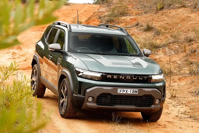 Renault New Duster 2026 hé lộ nhiều điểm mới đáng chú ý