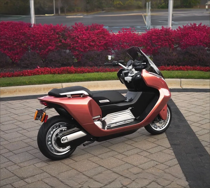 Xem đánh giá LiveWire S2 Maxi Scooter thực tế