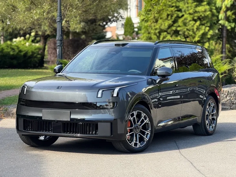 Khám phá Lynk & Co 900 tại Việt Nam sắp ra mắt