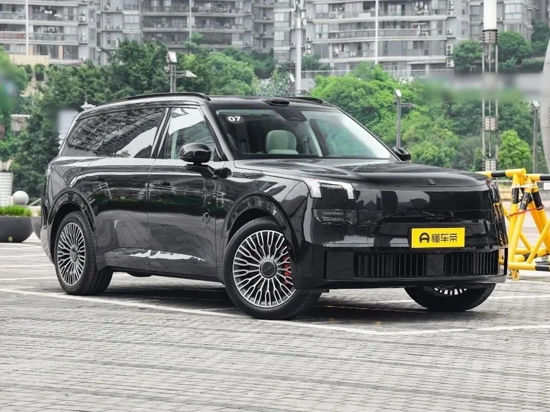 Tìm hiểu Lynk & Co 900 khi nào về Việt Nam